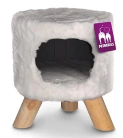 Petrebels Poef Kings & Queens Victoria 45 Royal Cream